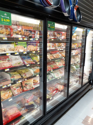 Supermarket «Trade Fair Supermarket», reviews and photos, 2220 36th Ave, Long Island City, NY 11106, USA