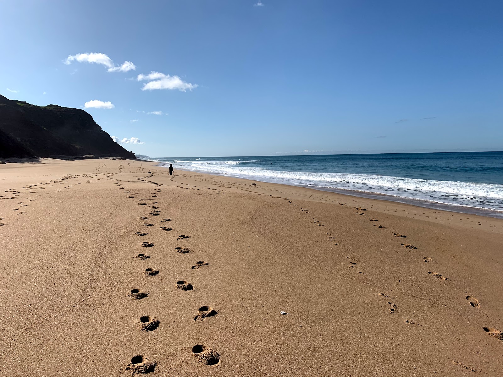 Zdjęcie Praia de Valmitao z powierzchnią jasny, drobny piasek