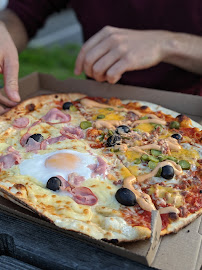 Plats et boissons du Pizzas à emporter Le Kiosque à Pizzas à Le Palais-sur-Vienne - n°2