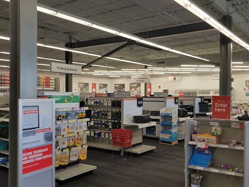 Office Supply Store «Staples», reviews and photos, 599 Belmont St, Brockton, MA 02301, USA