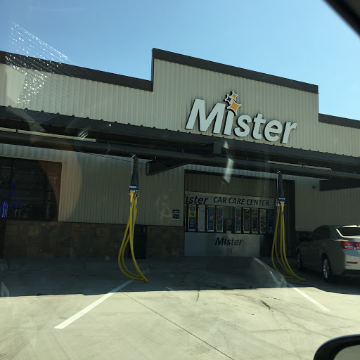 Mister Car Wash en Bakersfield