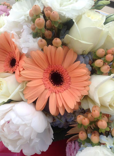 Florist «Eclectic Garden», reviews and photos, 323 Walnut St, St Charles, IL 60174, USA