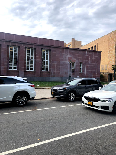 Post Office «United States Postal Service», reviews and photos, 10628 Queens Blvd, Forest Hills, NY 11375, USA