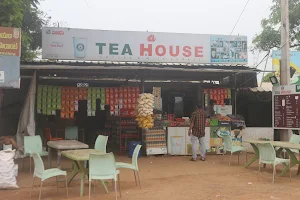 TEA HOUSE (TEA, COFFEE & MILKSHAKES) image