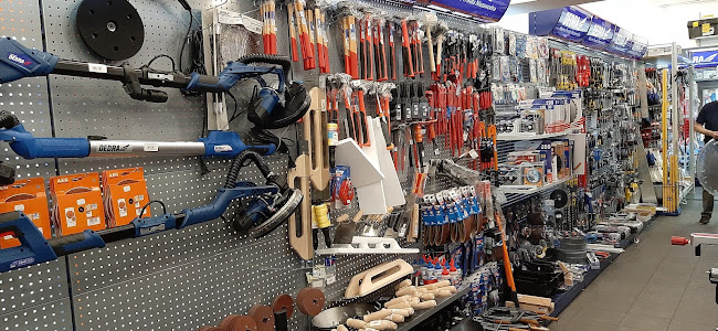 Fabrik Barkács Szakáruház