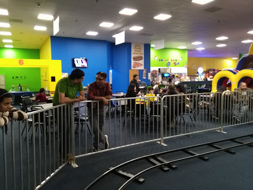 Amusement Center «Party Time Palace», reviews and photos, 723 W Golf Rd, Des Plaines, IL 60016, USA