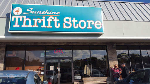 Thrift Store «Sunshine Thrift Store», reviews and photos, 4304 S Dale Mabry Hwy, Tampa, FL 33611, USA