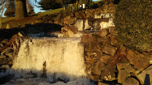 Memorial Park «Sunset Hills Memorial Park», reviews and photos, 6801 SW Sunset Hwy, Portland, OR 97225, USA