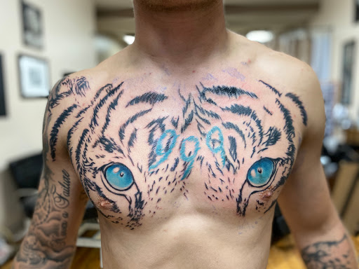 Tattoo Shop «Inkfected Tattoos LLC», reviews and photos, 3740 Glenmore Ave, Cincinnati, OH 45211, USA