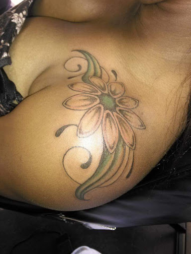 Tattoo Shop «UnderGround-Ink Tattoo Gallery», reviews and photos, 2106 W Gentry Pkwy, Tyler, TX 75702, USA