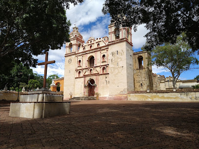 Parroquia San Jerónimo Tlacochahuaya