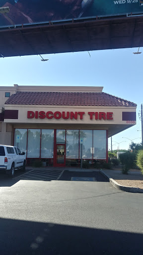 Tire Shop «Discount Tire Store - Mesa, AZ», reviews and photos, 2030 S Country Club Dr, Mesa, AZ 85210, USA