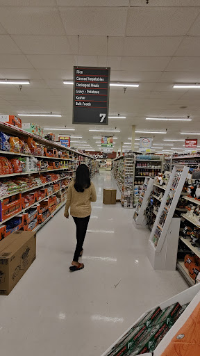 Grocery Store «Weis Markets», reviews and photos, 315 US-206, Hillsborough Township, NJ 08844, USA