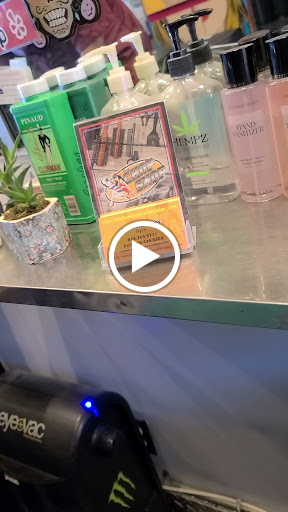 Barber Shop «The Chop Shop-Todays Barber», reviews and photos, 21908 Ventura Blvd, Woodland Hills, CA 91364, USA