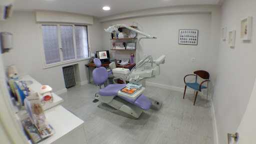 Rodero. Clínica De Salud Dental en Oviedo, Asturias