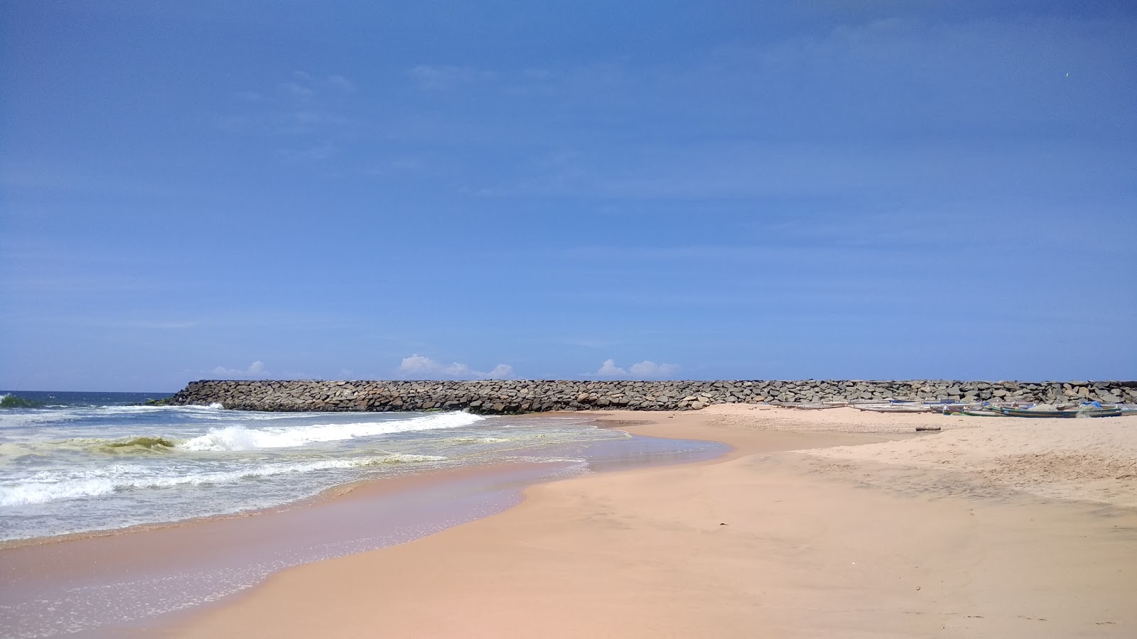 Zdjęcie Periyakadu Beach z przestronna plaża