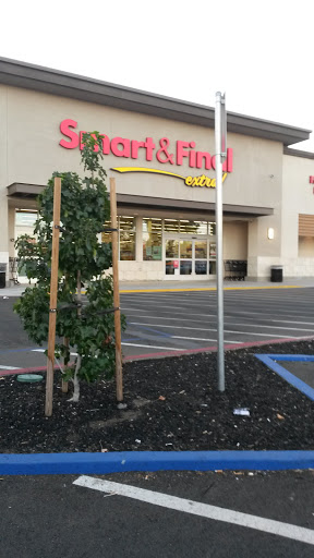 Grocery Store «Smart & Final Extra!», reviews and photos, 2525 N Texas St c, Fairfield, CA 94533, USA