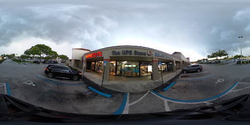 Shipping and Mailing Service «The UPS Store», reviews and photos, 20533 Biscayne Blvd #4, Aventura, FL 33180, USA