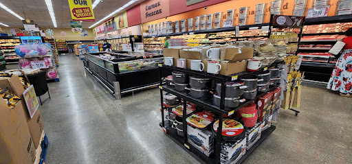 Grocery Store «Superior Grocers», reviews and photos, 12630 Hawthorne Blvd, Hawthorne, CA 90250, USA