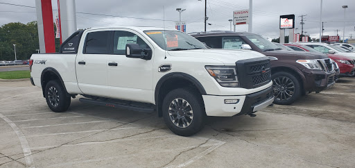 Car Dealer «Royal Nissan», reviews and photos, 9325 Airline Hwy, Baton Rouge, LA 70815, USA