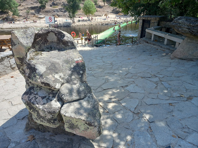 Largo da Igreja 9, 6320-261