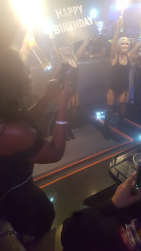 Night Club «AURA», reviews and photos, 4701 Nett St A, Houston, TX 77007, USA