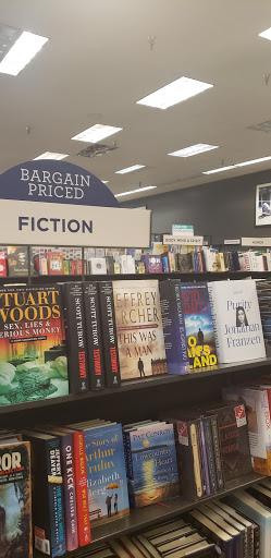 Book Store «Books-A-Million», reviews and photos, 1891 Southpark Blvd, Colonial Heights, VA 23834, USA