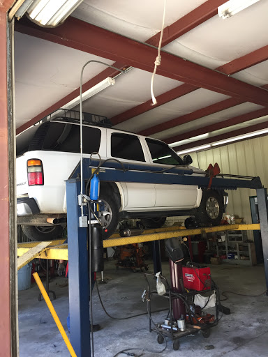 Auto Repair Shop «Ricks Automotive & Custom Exhaust llc», reviews and photos, 1639 S Oates St, Dothan, AL 36301, USA