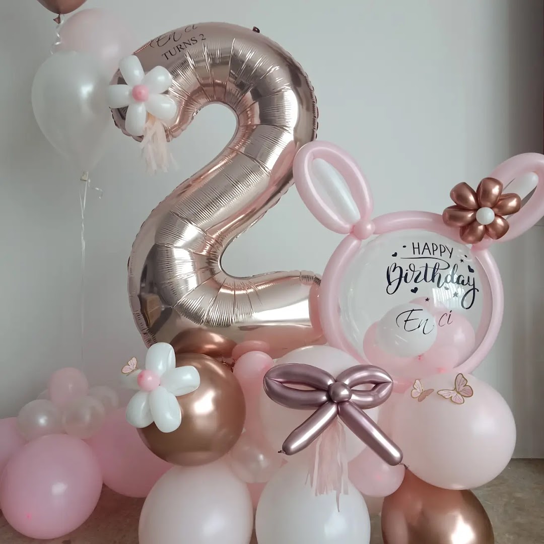 Mo balloon & gift