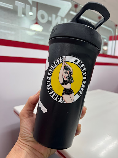 In-N-Out Burger image