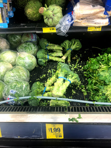 Grocery Store «Grocery Outlet Bargain Market», reviews and photos, 36701 US-26, Sandy, OR 97055, USA