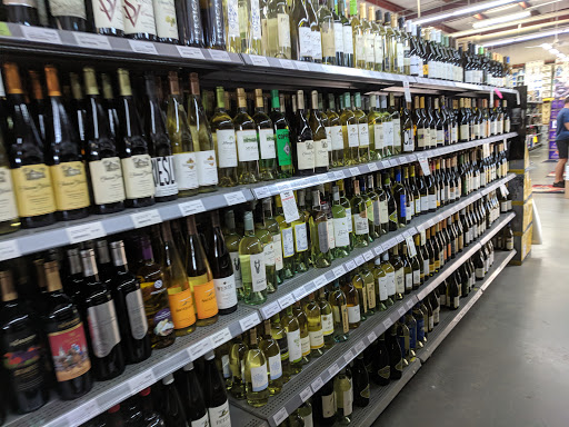 Liquor Store «Duncan Corners Bottle Shop», reviews and photos, 7437 Spout Springs Rd, Flowery Branch, GA 30542, USA