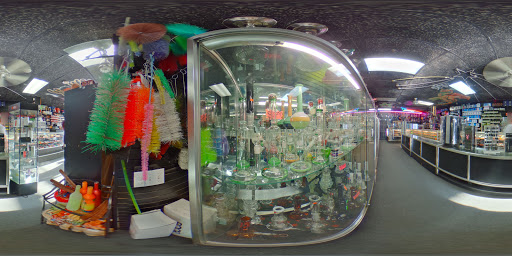 Tobacco Shop «Farah Smoke Shop», reviews and photos, 2345 Mission St, San Francisco, CA 94110, USA