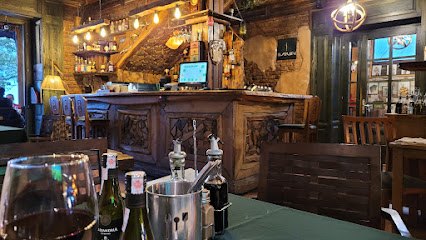 Taverna Baron - 2 Korriku, Prishtina 10000