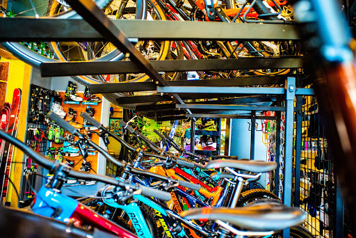 Bicycle Store «Castle Rock Bike & Ski», reviews and photos, 411 4th St, Castle Rock, CO 80104, USA