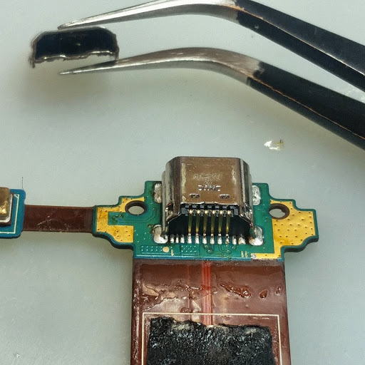 Mobile Phone Repair Shop «TechRx Best iPhone and iPad repair in Dublin, Ga», reviews and photos, 1632 Veterans Blvd c, Dublin, GA 31021, USA