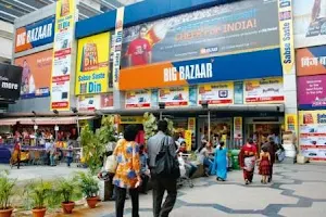 Reliance Smart Bazar - LAXMI NAGAR-V3S MALL image