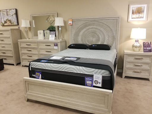 Furniture Store «Raymour & Flanigan Furniture and Mattress Store», reviews and photos, 110 S West End Blvd, Quakertown, PA 18951, USA