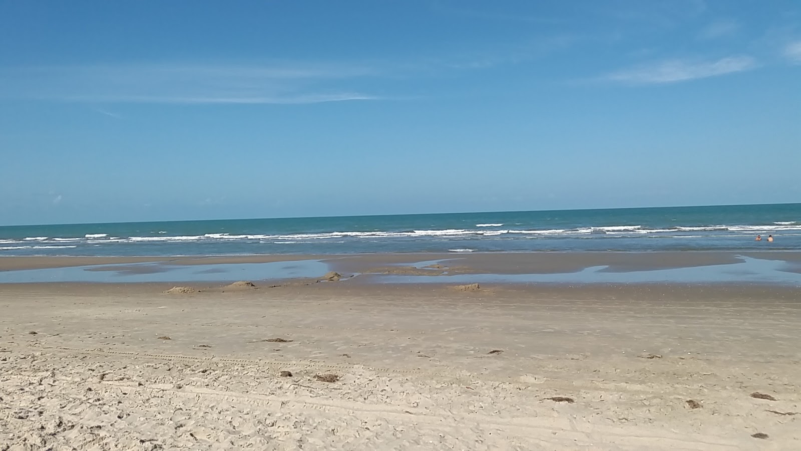Photo of Beach of Gado Bravo with long straight shore