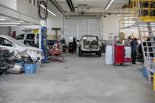 Auto Body Shop «Perry & Terry Autobody», reviews and photos, 1612 Teller St, Lakewood, CO 80214, USA