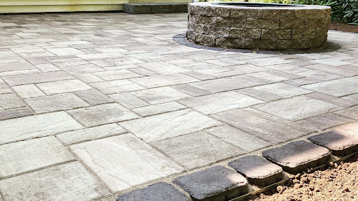 Jerry's Pathways & Patios LLC / Outdoor Living Specialists / Certified Hardscape Installers
