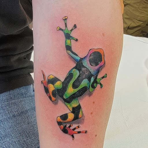 Tattoo Shop «Wingnut Tattoo & Piercing Studio», reviews and photos, 2022 N Ferry St #1201, Anoka, MN 55303, USA