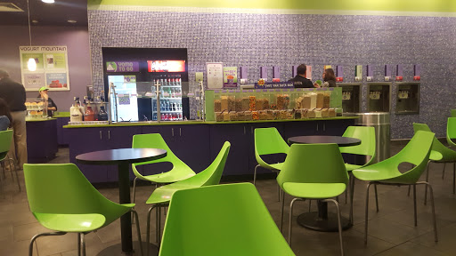 Book Store «Books-A-Million», reviews and photos, 1520 Town Center Dr, Lakeland, FL 33803, USA