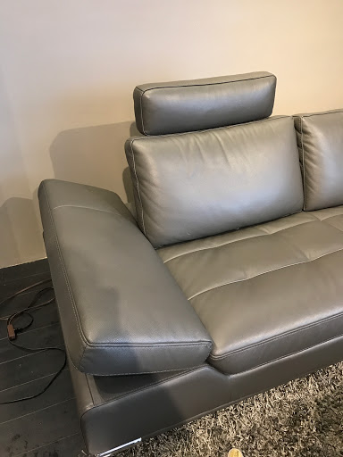 Furniture Store «Modani Furniture Chicago», reviews and photos, 1574 N Kingsbury St, Chicago, IL 60642, USA