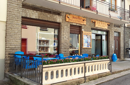 Annovazzi - Bar Generi Alimentari Via Roma, 26, 24010 Ornica BG, Italia