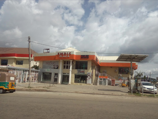 EMDIC PLAZA, 55 Pa Michael Imoudu Ave, Gwarinpa, Abuja, FCT, Nigeria, Park, state Federal Capital Territory
