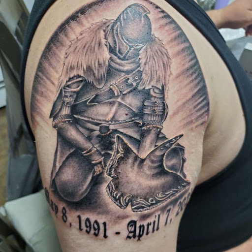 Tattoo Shop «Ink Pagoda», reviews and photos, 17218 E Foothill Blvd #103, Fontana, CA 92335, USA