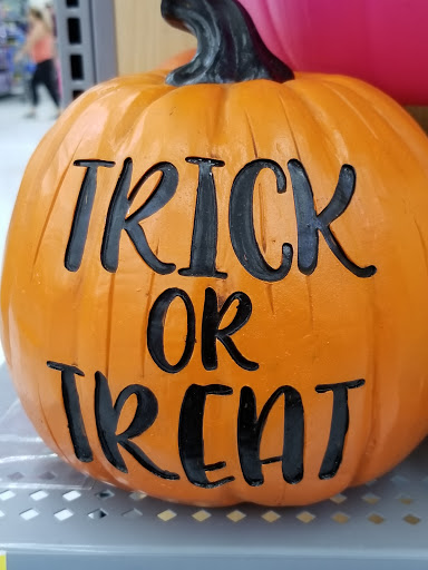 Department Store «Walmart Supercenter», reviews and photos, 235 E Dorset Dr, Dixon, CA 95620, USA