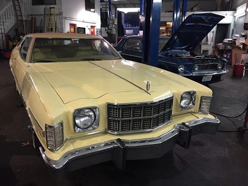 Auto Repair Shop «Simmons Automotive», reviews and photos, 5601 S Proctor St, Tacoma, WA 98409, USA