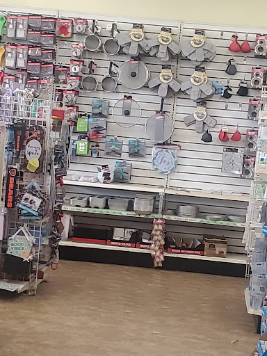 Dollar Store «Dollar Tree», reviews and photos, 8727 S Ridgeland Ave, Oak Lawn, IL 60453, USA